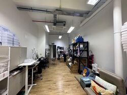 A'posh Bizhub (D27), Factory #586612901